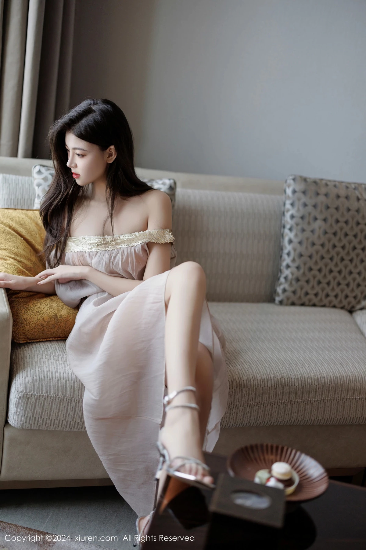 [XiuRen秀人网]第9426期初梦瑶写真-秀人资源网